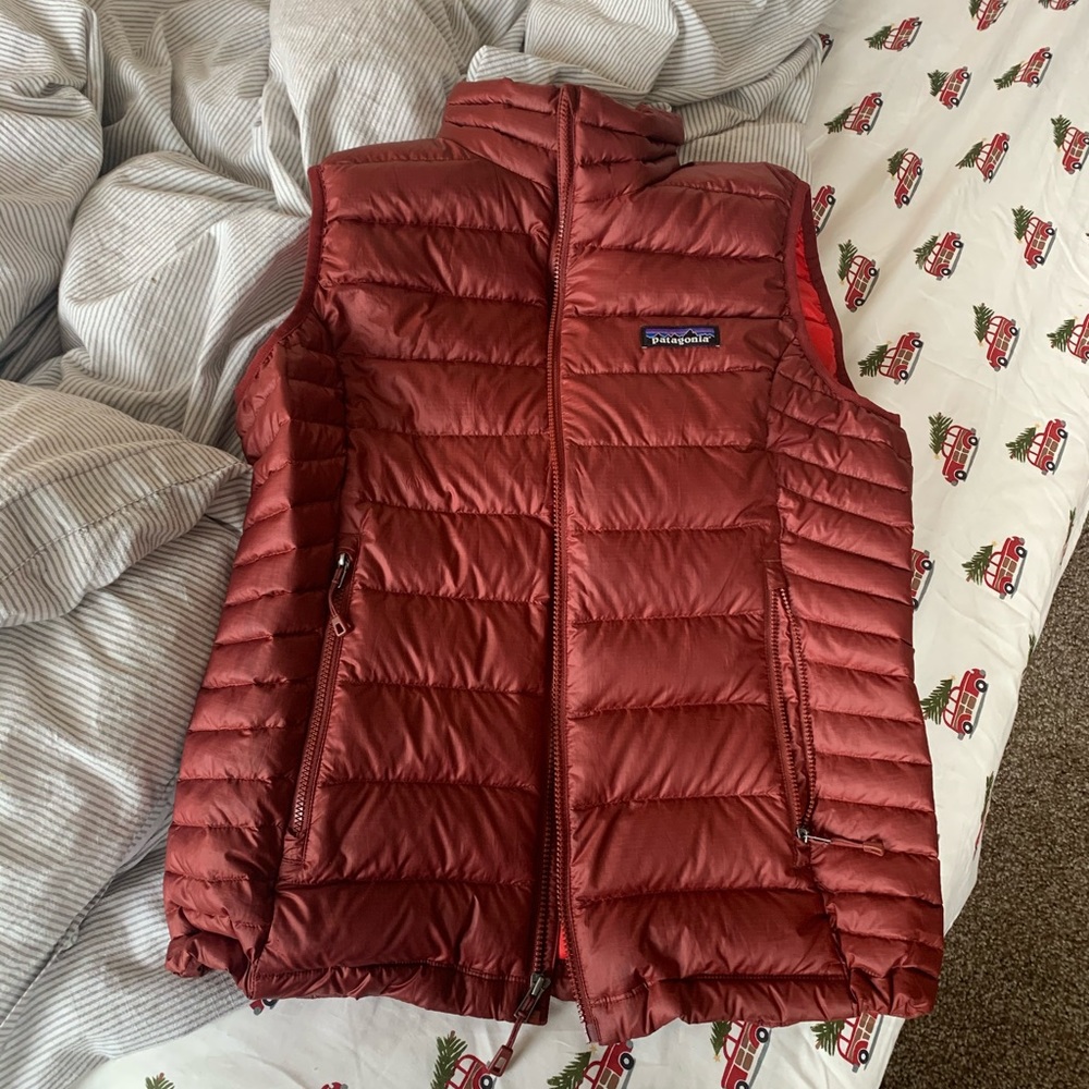 Maroon color Patagonia Vest